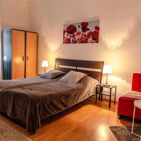 Cozy Apartment In Prague'S Best Area Zewnętrze zdjęcie