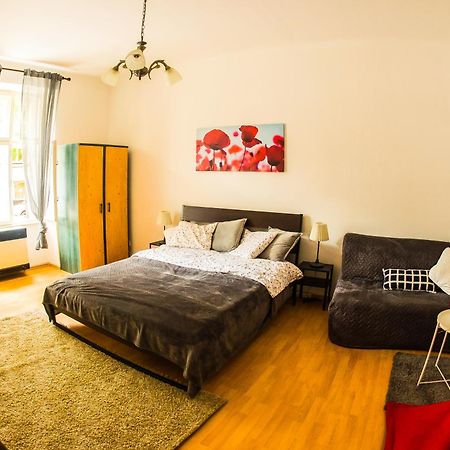 Cozy Apartment In Prague'S Best Area Zewnętrze zdjęcie